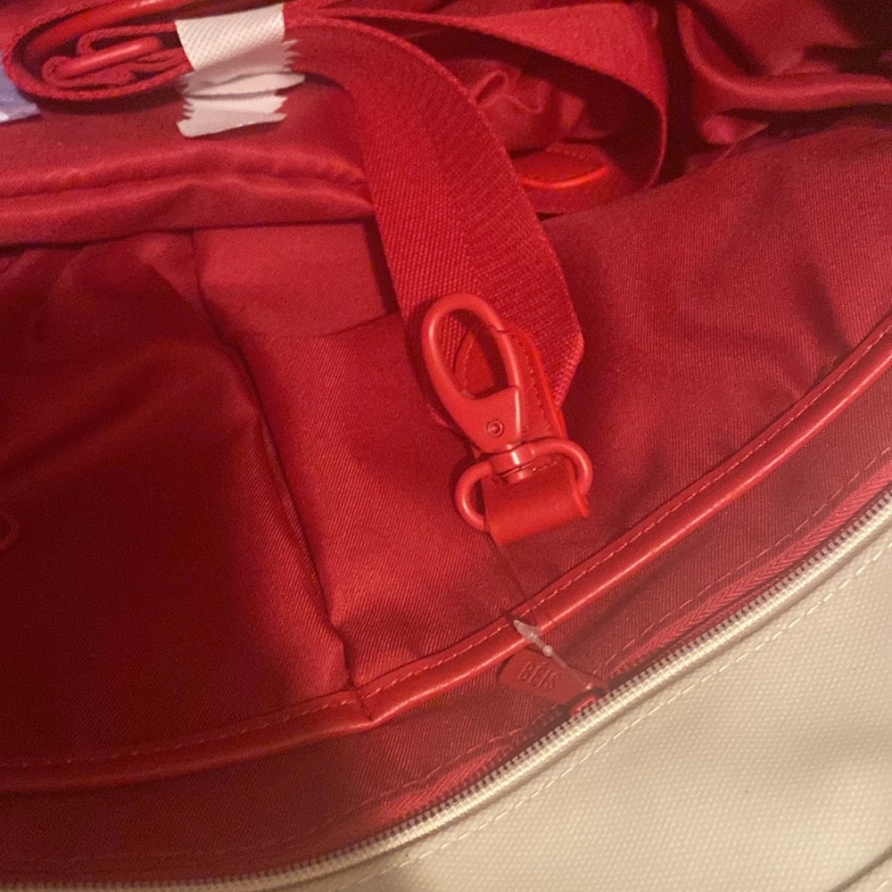 Beis X Lonely Ghost travel tote bag - Picture 12 of 12